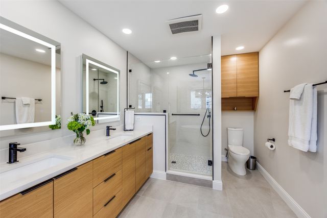 3851 Regent Drive, Dallas, TX 75229