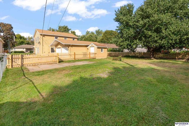 2134 N D Street, Fremont, NE 68025