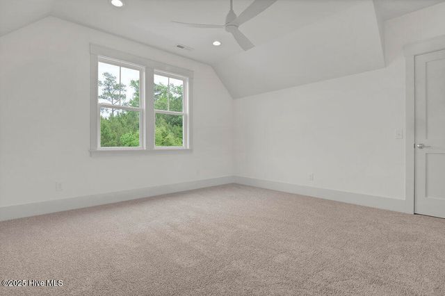 324 Grayhawk Circle, Wilmington, NC 28411