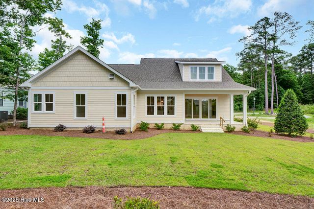 324 Grayhawk Circle, Wilmington, NC 28411