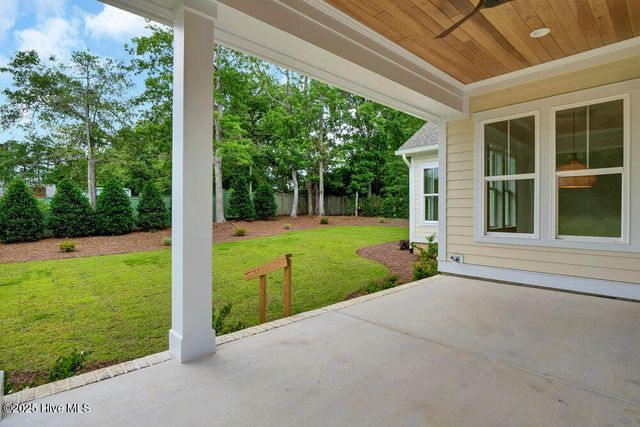 324 Grayhawk Circle, Wilmington, NC 28411
