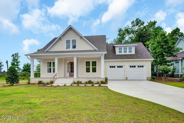 324 Grayhawk Circle, Wilmington, NC 28411