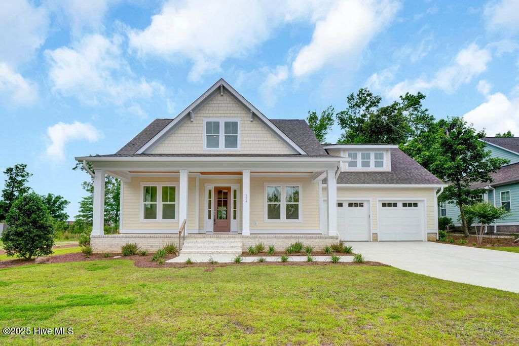 324 Grayhawk Circle, Wilmington, NC 28411
