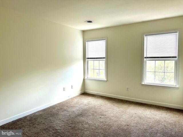 207 SPRINGMONT DR, Reading, PA 19610