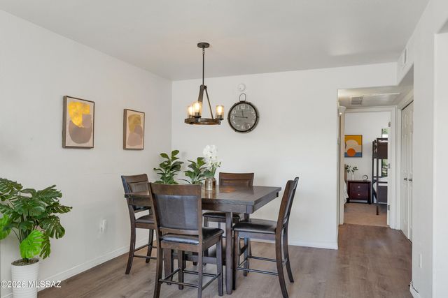5855 N Kolb Rd Unit 2102, Tucson, AZ 85750