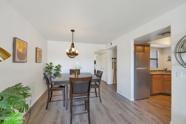 5855 N Kolb Rd Unit 2102, Tucson, AZ 85750