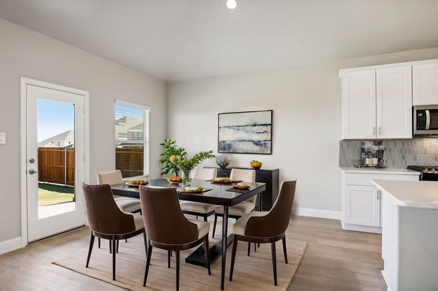 6757 Iron Oak Road, Fort Worth, TX 76036