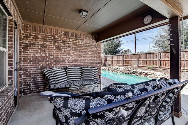 11916 Long Stone Drive, Burleson, TX 76028