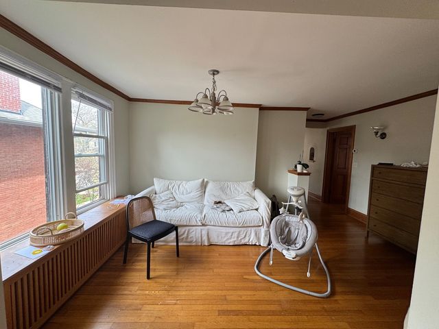 1011 CENTRAL Avenue 2, Wilmette, IL 60091