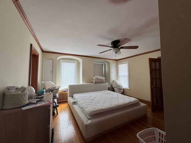 1011 CENTRAL Avenue 2, Wilmette, IL 60091