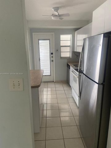 1340 Lincoln Road 505, Miami Beach, FL 33139