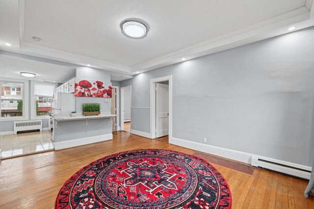 1726 Commonwealth Ave 4, Boston, MA 02135