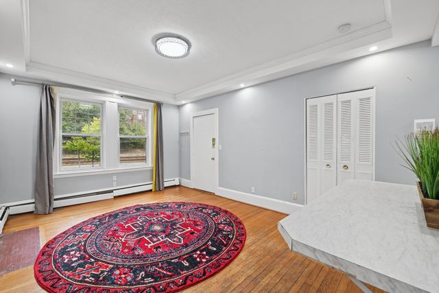 1726 Commonwealth Ave 4, Boston, MA 02135