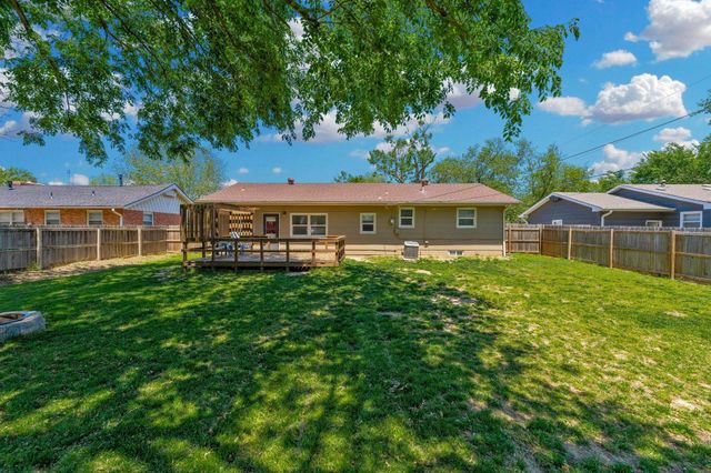 4403 Edminster St, Wichita, KS 67212