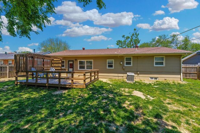 4403 Edminster St, Wichita, KS 67212