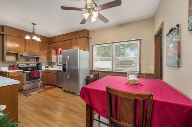 4403 Edminster St, Wichita, KS 67212