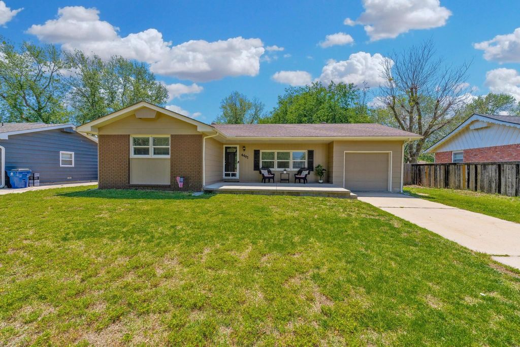 4403 Edminster St, Wichita, KS 67212