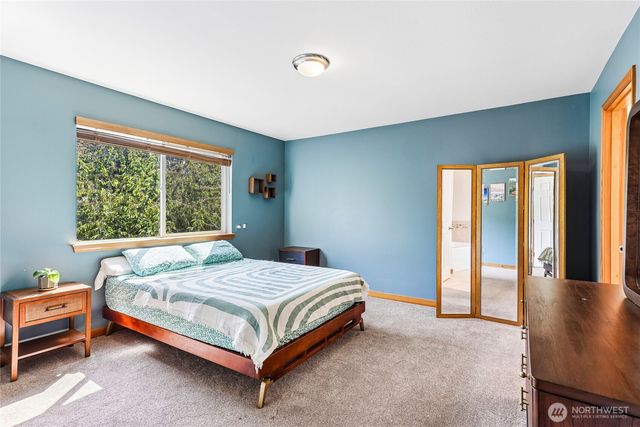 4856 18th Avenue SW, Seattle, WA 98106