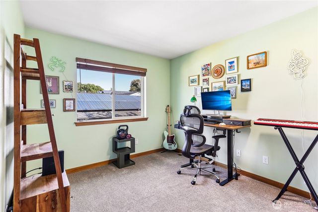 4856 18th Avenue SW, Seattle, WA 98106