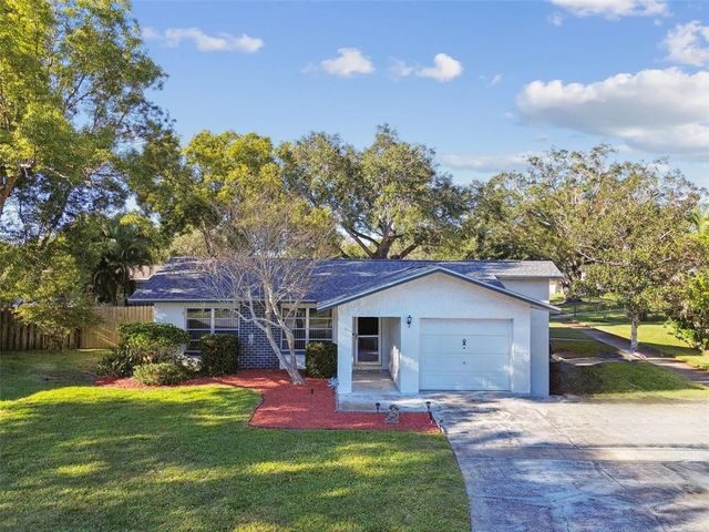 918 WINDWARD WAY, Palm Harbor, FL 34685