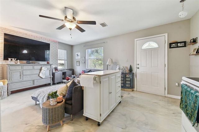 918 WINDWARD WAY, Palm Harbor, FL 34685