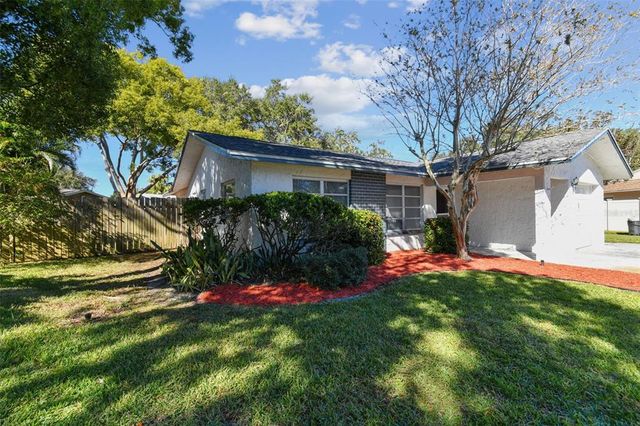918 WINDWARD WAY, Palm Harbor, FL 34685