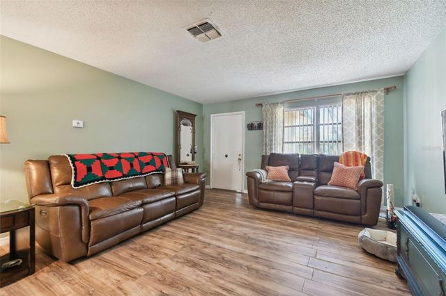 918 WINDWARD WAY, Palm Harbor, FL 34685