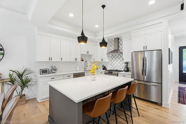 710 Parent E, Royal Oak, MI 48067