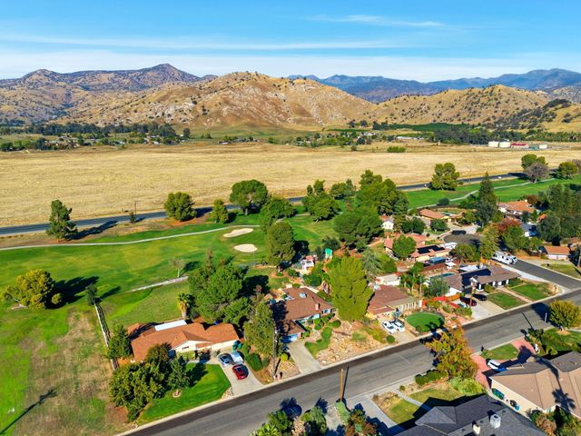 32194 River Island Drive, Springville, CA 93265