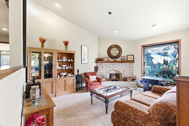 32194 River Island Drive, Springville, CA 93265