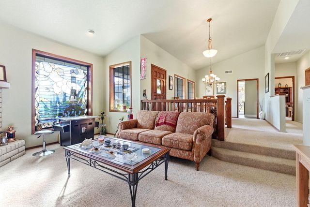 32194 River Island Drive, Springville, CA 93265