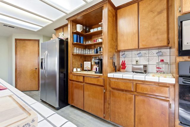 32194 River Island Drive, Springville, CA 93265