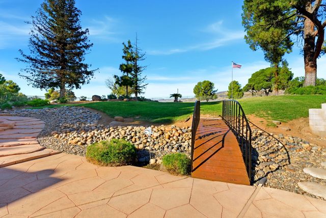 32194 River Island Drive, Springville, CA 93265