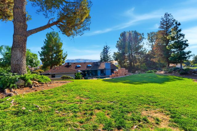 32194 River Island Drive, Springville, CA 93265