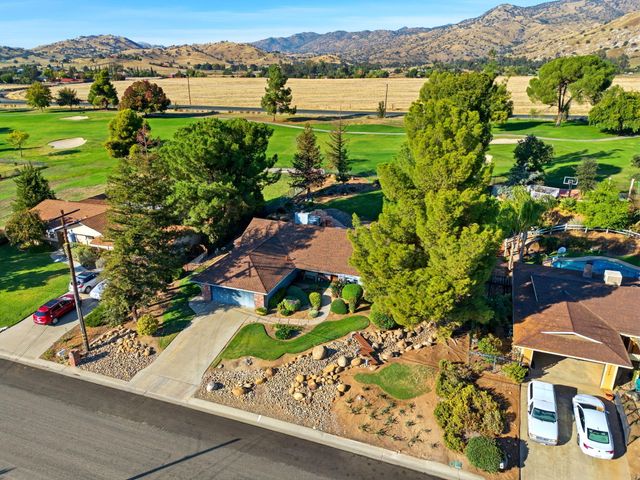 32194 River Island Drive, Springville, CA 93265