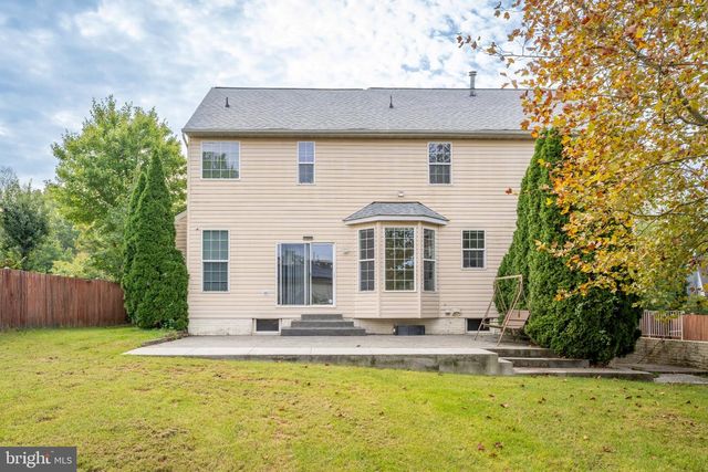 7712 BLUE POINT AVE, Beltsville, MD 20705