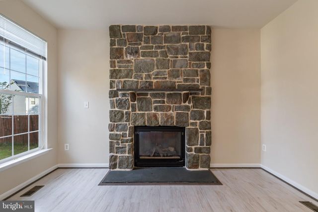 7712 BLUE POINT AVE, Beltsville, MD 20705