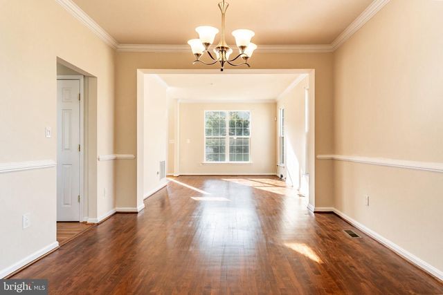 7712 BLUE POINT AVE, Beltsville, MD 20705