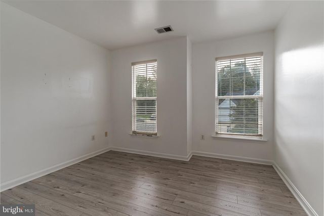 7712 BLUE POINT AVE, Beltsville, MD 20705