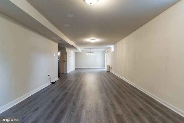 7712 BLUE POINT AVE, Beltsville, MD 20705