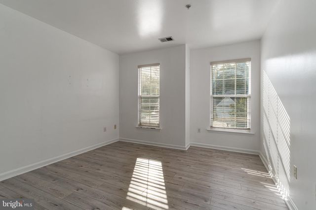 7712 BLUE POINT AVE, Beltsville, MD 20705