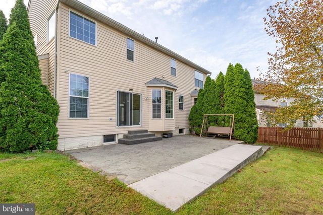 7712 BLUE POINT AVE, Beltsville, MD 20705
