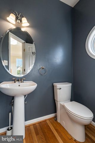 7712 BLUE POINT AVE, Beltsville, MD 20705