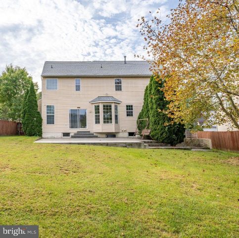 7712 BLUE POINT AVE, Beltsville, MD 20705