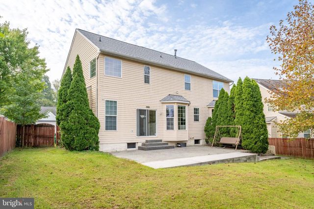 7712 BLUE POINT AVE, Beltsville, MD 20705