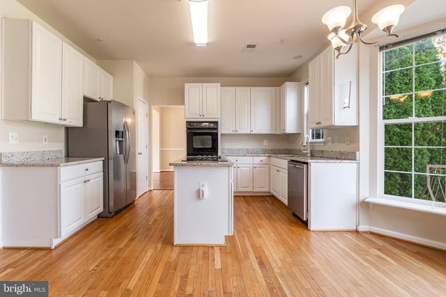 7712 BLUE POINT AVE, Beltsville, MD 20705