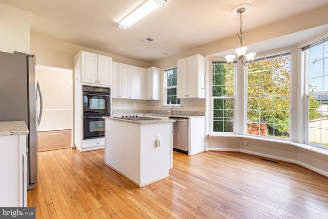 7712 BLUE POINT AVE, Beltsville, MD 20705