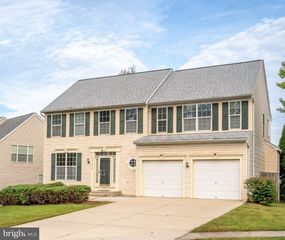 7712 BLUE POINT AVE, Beltsville, MD 20705