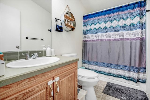 25635 Kargat Street, Lancaster, CA 93536