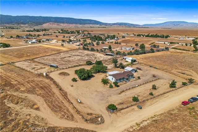 25635 Kargat Street, Lancaster, CA 93536